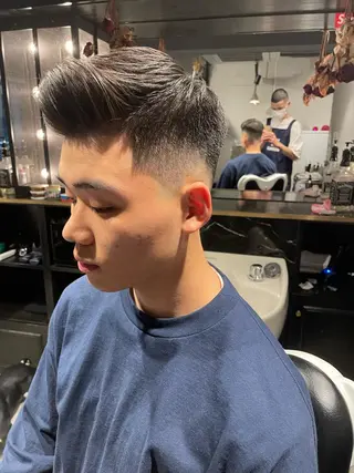 ショート 新宿スキンフェード 佐藤京介のヘアスタイル