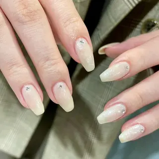 ネイル marbles 小田切愛里のネイルデザイン