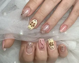 ネイル Gloss nail ジェル&長さだし専門のネイルデザイン