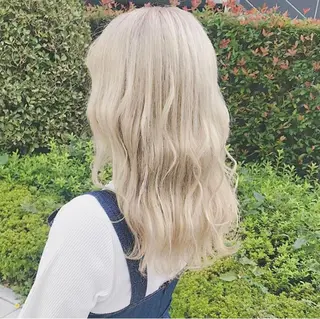 ミディアム 🩰nanaka 🩰のヘアスタイル