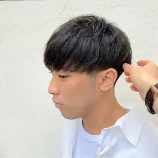 メンズ パーマ、髪質改善 カズマのヘアスタイル