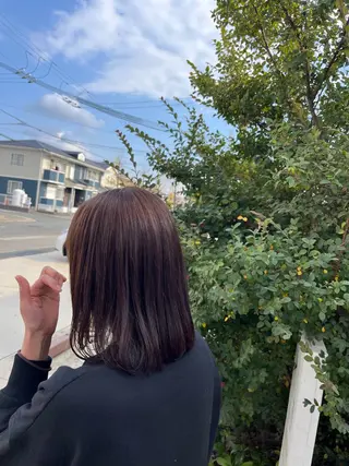 カラー 山本 穂乃花のヘアスタイル