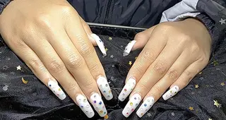 ネイル 花花 ネイルサロンのネイルデザイン