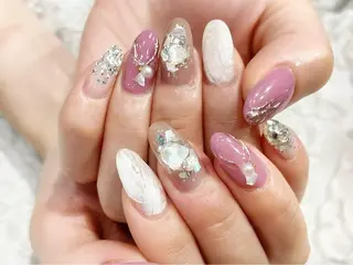 ネイル nailsalon Mirrorのネイルデザイン