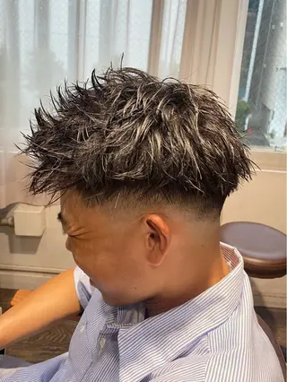 ショート メンズ 江﨑 翔のヘアスタイル