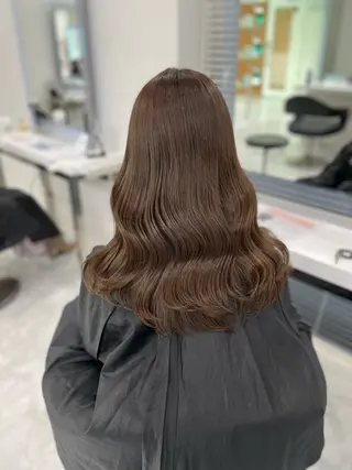 セミロング カラー ヘアアレンジ Ella所属・nana【艶髪】/ レイヤー/縮毛矯正のヘアスタイル