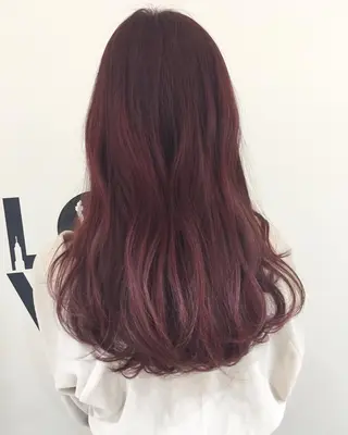 セミロング カラー ✂️小顔カット✂️ 山本有紀のヘアスタイル