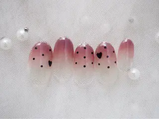 ネイル トップネイリスト Ribbon立川店のネイルデザイン