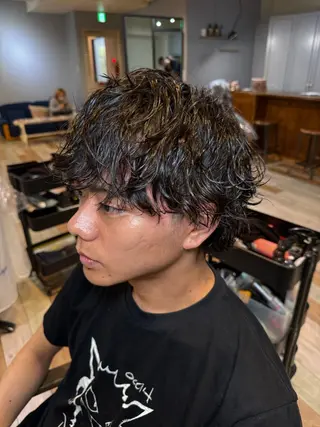 ショート パーマ メンズ メンズカット/パーマ 艶カラーTAIGA︎のヘアスタイル