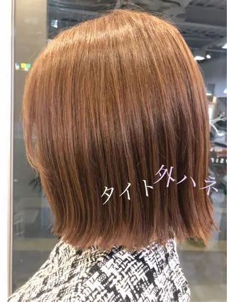 ミディアム desirbeaux 佐藤愛のヘアスタイル