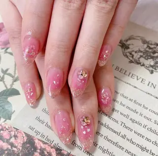 ネイル nail salon Berry所属・前田 りかのネイルデザイン