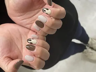 ネイル Trinity ネイリストスタッフのネイルデザイン