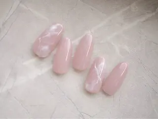 ネイル 鈴木 麻里のネイルデザイン