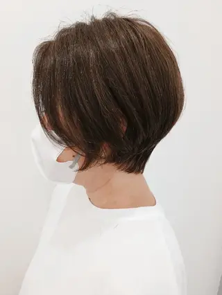 ショート 齋藤 愛美のヘアスタイル