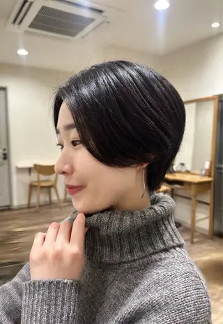ショート Sac.恵比寿所属・🫧艶髪カラー/ 透明感カラー/ヒマリのヘアスタイル
