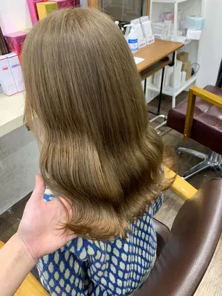 ミディアム カラー 🌸U-topia 🌸伊藤穂乃花🌸のヘアスタイル