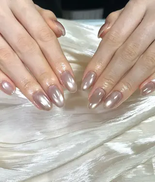 ネイル White dear fujiwaraのネイルデザイン