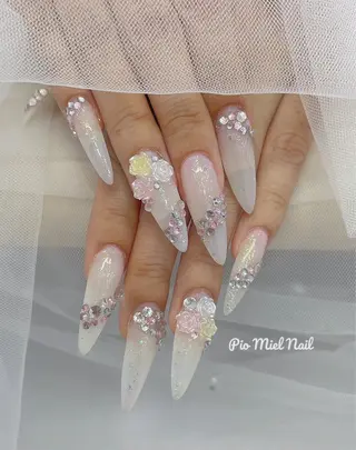 ロング Pio Mielのネイルデザイン