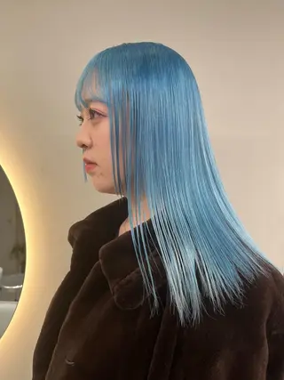 カラー 艶ブリーチ/表参道 ハイトーン /実乃梨のヘアスタイル