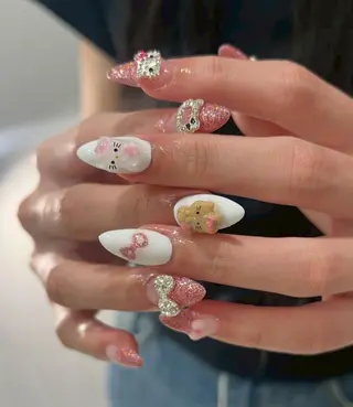 ネイル DL•BEAUTY / YUIのネイルデザイン