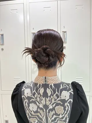 セミロング 横浜/艶髪/アレンジ FACE。ゆのんのヘアスタイル