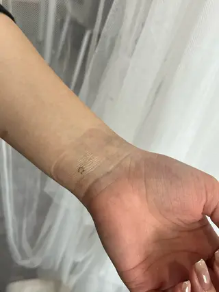 Ray. ちゅるん系ニュアンスのネイルデザイン