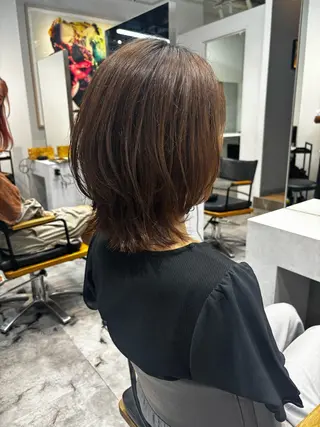 ミディアム カラー ヘアアレンジ マエダ アズミ🌱のヘアスタイル
