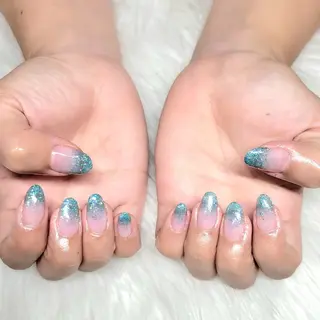 ネイル Natsumi 🦊  Nailのネイルデザイン
