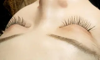 マツエク・マツパ 須藤 菜々の眉毛・アイブロウイメージ