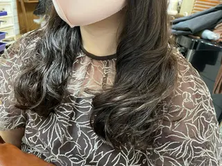 セミロング パーマ 平田 たかしのヘアスタイル