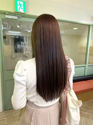 カラー ベージュ/ダブルカラ ー/新潟駅/青柳萌果のヘアスタイル