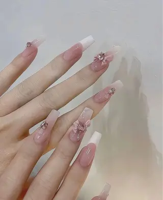 ロング Bibi beauty spa Osaka所属・Chann Channのネイルデザイン