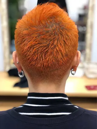 ショート カラー ショート・ウルフ✂︎ 安住有咲子のヘアスタイル