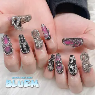 ネイル BLUEM所属・BLUEM さやかのネイルデザイン