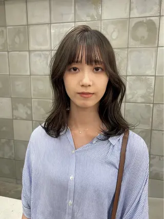 ミディアム カラー tuco mireiのヘアスタイル