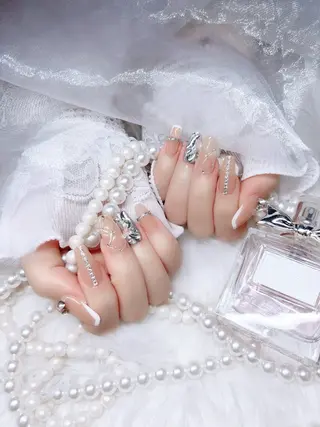 ネイル Yudia🦋 azuのネイルデザイン