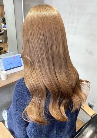 ロング 井上 麻帆のヘアスタイル