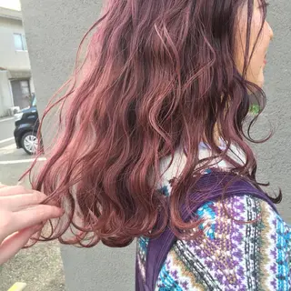 セミロング maco 艶感ハイトーン🦋のヘアスタイル