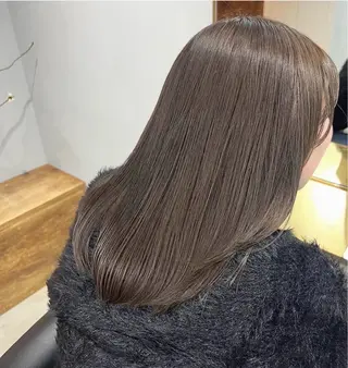 ミディアム カラー akane/ボブ /オリーブ/ブラウンのヘアスタイル