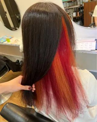 カラー イシイ ハルナ 🤍のヘアスタイル