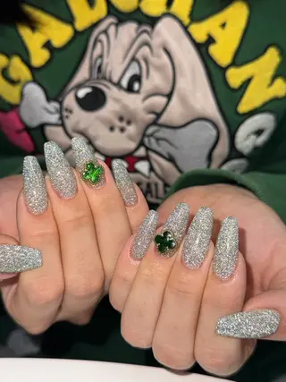 ネイル lucky nail 歌舞伎町のネイルデザイン