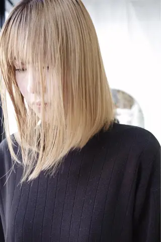 ミディアム カラー suvvy hairsalonのヘアスタイル