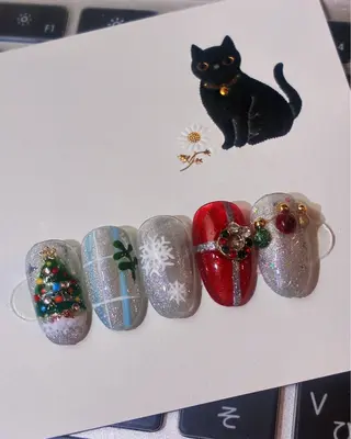 ネイル 鄭 津のネイルデザイン