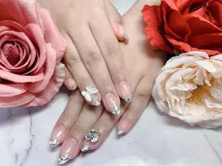 ネイル T. kayoのネイルデザイン