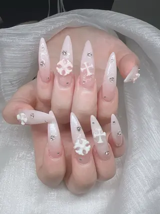 ネイル Lee Nails チップ長さだし専門店のネイルデザイン