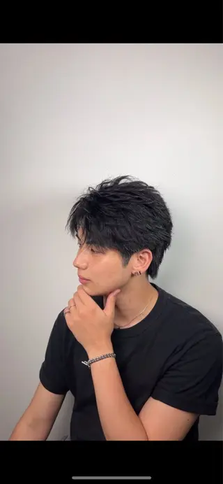 ミディアム パーマ メンズ ナカムラ ツバサのヘアスタイル