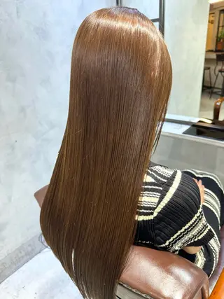 ミディアム カラー 髪質改善/縮毛矯正/ 艶髪/春山良太のヘアスタイル