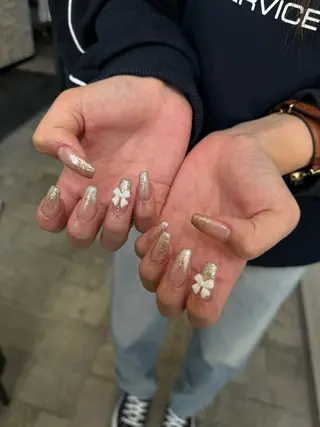 ネイル GRANDE大須 Cecil💜のネイルデザイン