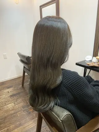 ロング Lamana所属・透明感カラー/ 加瀬たまものヘアスタイル
