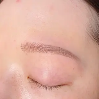 アイブロウ haru所属・眉サロンharu 表参道🤍岡本の眉毛・アイブロウイメージ